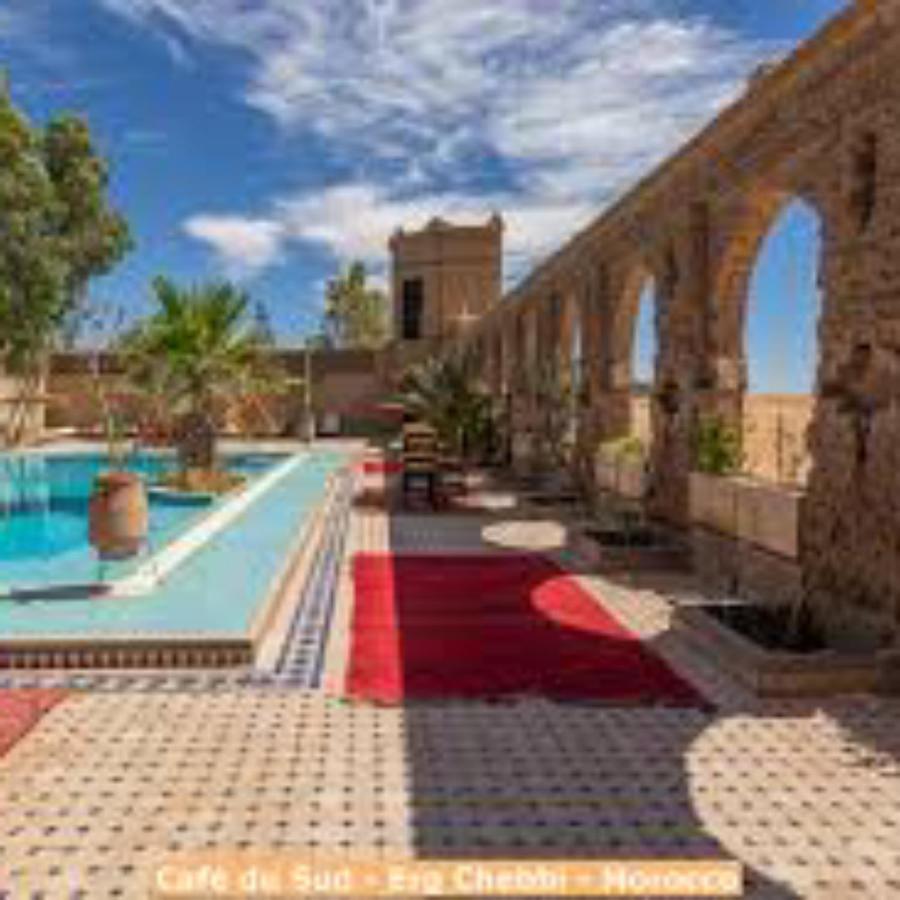 Lac Yasmins Riad Cafe Du Sud מראה חיצוני תמונה