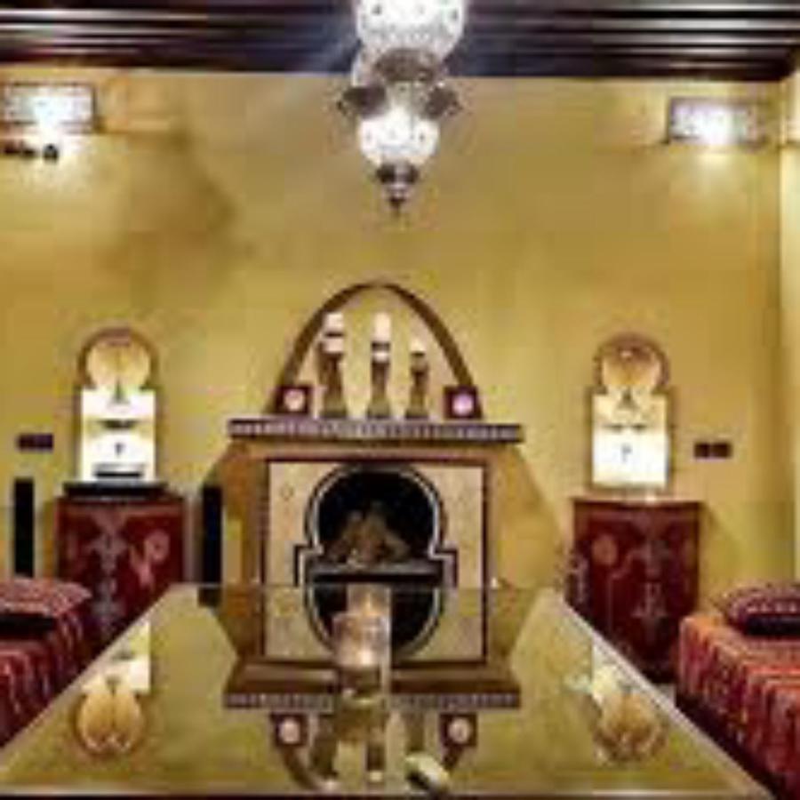 Lac Yasmins Riad Cafe Du Sud מראה חיצוני תמונה